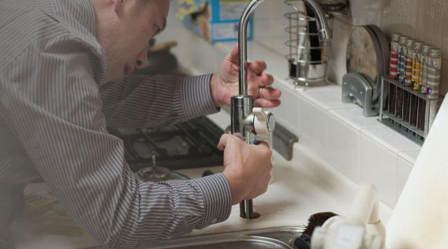 Professional expert plumbing services in Giddings, TX